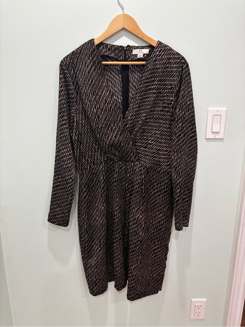 Halston Heritage Long-Sleeve Patterned Faux-Wrap Midi Dress